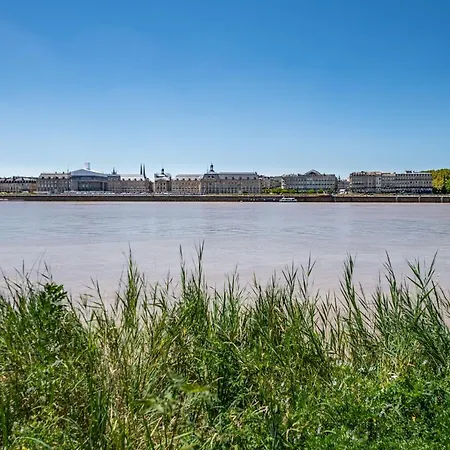 Apartman Duplex Avec Vue Sur La Garonne Bordeaux