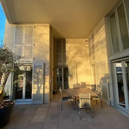 Apartment Duplex Avec Vue Sur La Garonne *